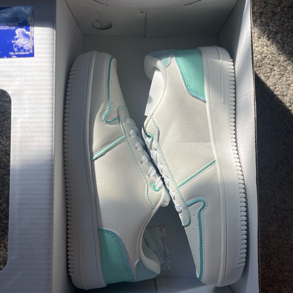 Aldi Crane womens sneakers size 7 - Picture 1 of 3